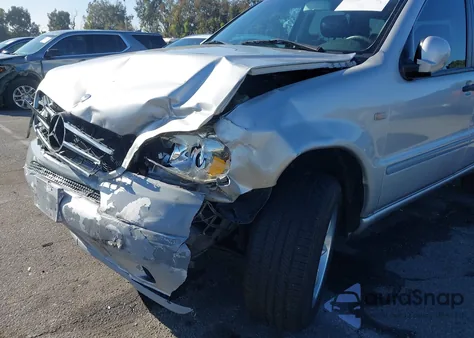 2000 Mercedes-Benz Ml 320 из США, поврежденный, VIN 4JGAB54E4YA202987